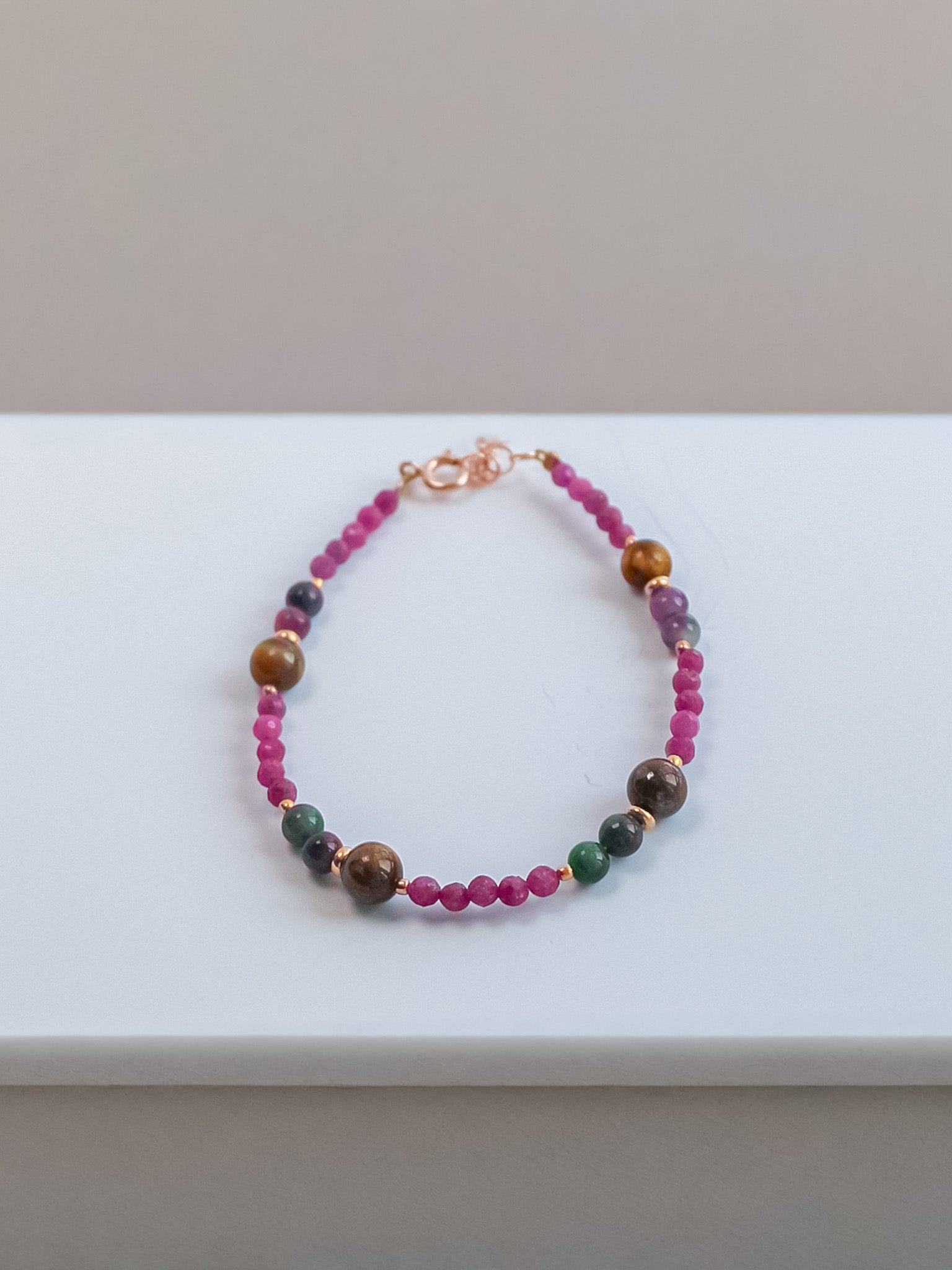 Steinarmband Roségold - Ruby - Lovesign - Handmade in Tyrol